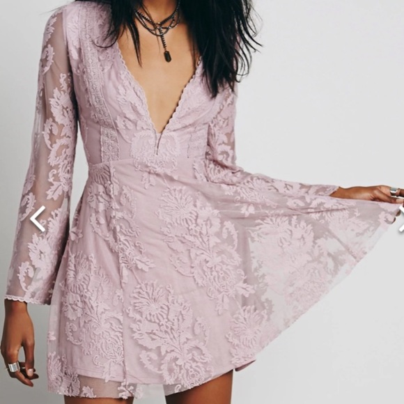 Free People reign over me dress bell sleeve - Picture 2 of 15
